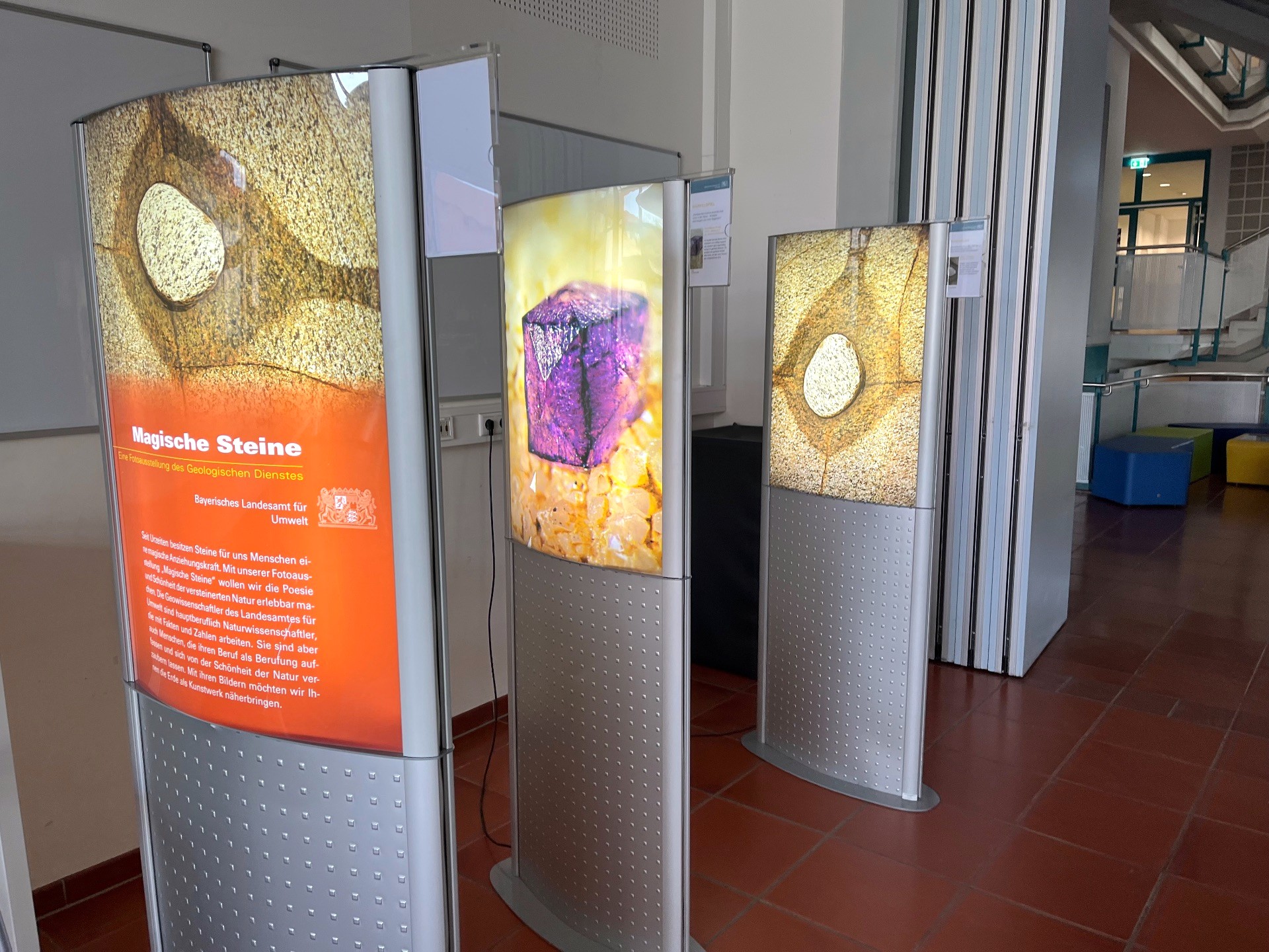 251110_Magische Steine (1)